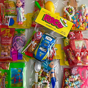 Candies & Toys